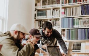 medodelčno sodelovanje